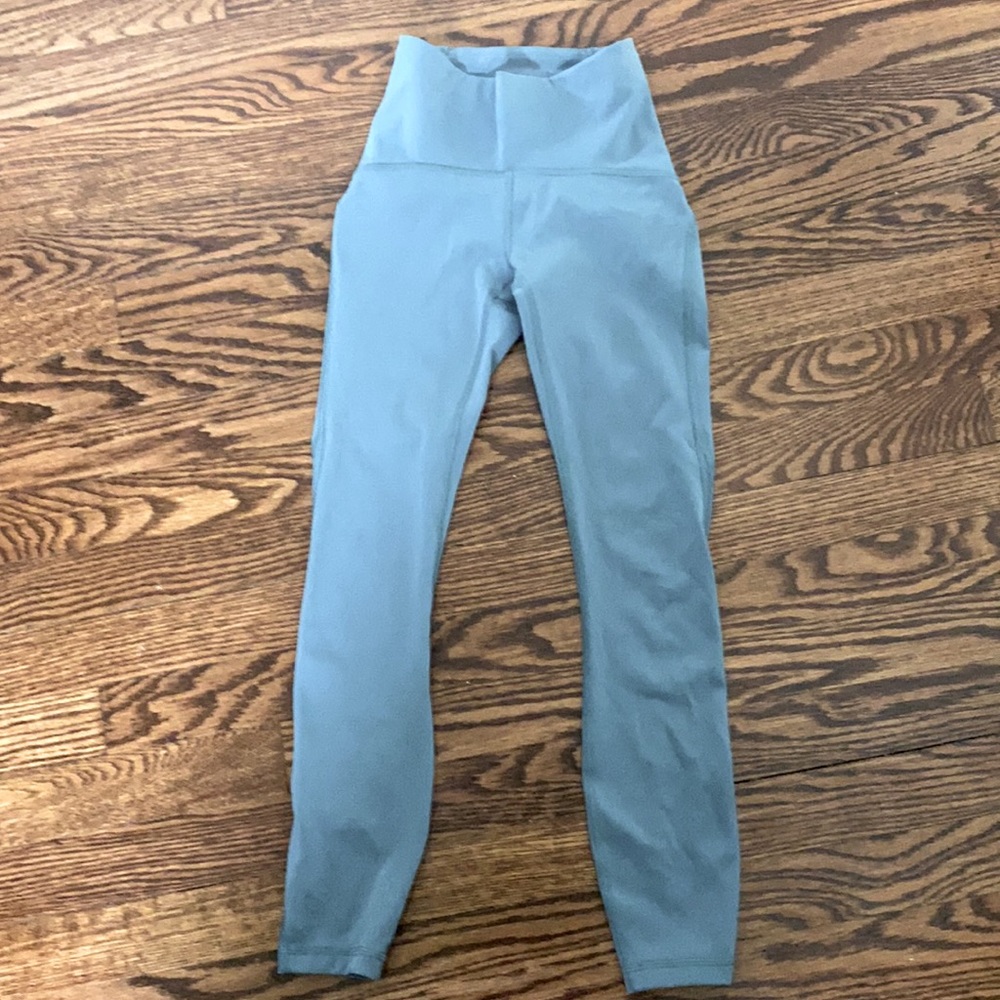 🍋 Lululemon Train Times Legging 25” Gray